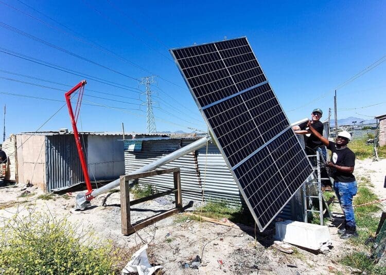 SMME green energy companies need public and private funding