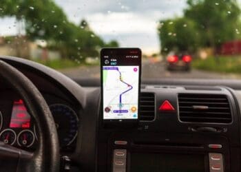 Small Uber and Bolt drivers face income and safety risks as the e-hailing registration deadline approaches. Photo: researchictafrica.net