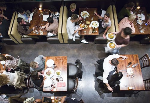 Small restaurants often struggle to keep up with digital tools transforming the food industry, relying instead on manual systems that can slow down service and limit growth
