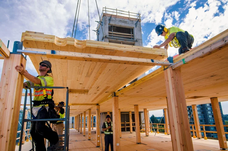 Deputy Minister John Steenhuisen said timber construction can support innovation, local production and employment while reducing construction time and costs. Photo: Sourced