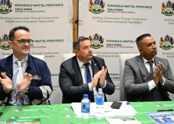 KZN Public Works and Infrastructure MEC Martin Meyer, Department of Trade, Industry and Competition Deputy Minister John Steenhuisen and KZN Public Works and Infrastructure head of department Dr Vish Govender launched the department’s new Property Finder portal.
Photo: Supplied